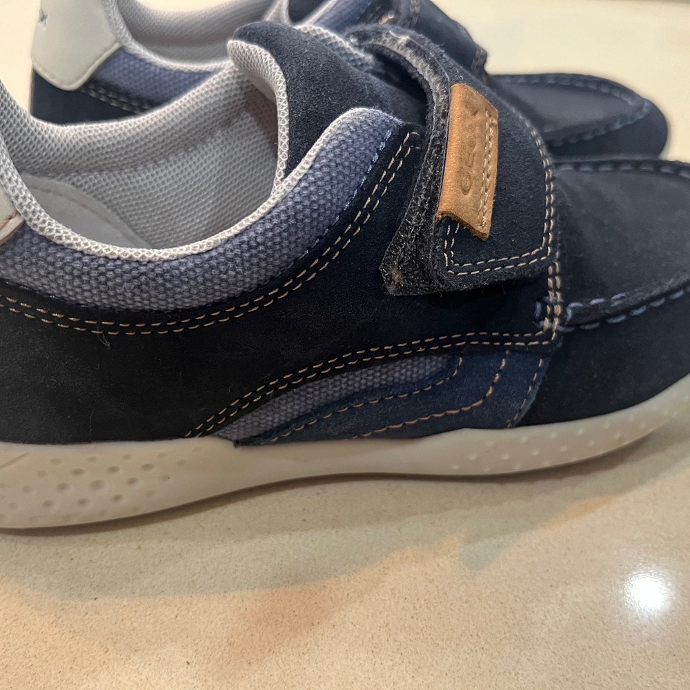 Geox Boys Shoes - Size Euro 34